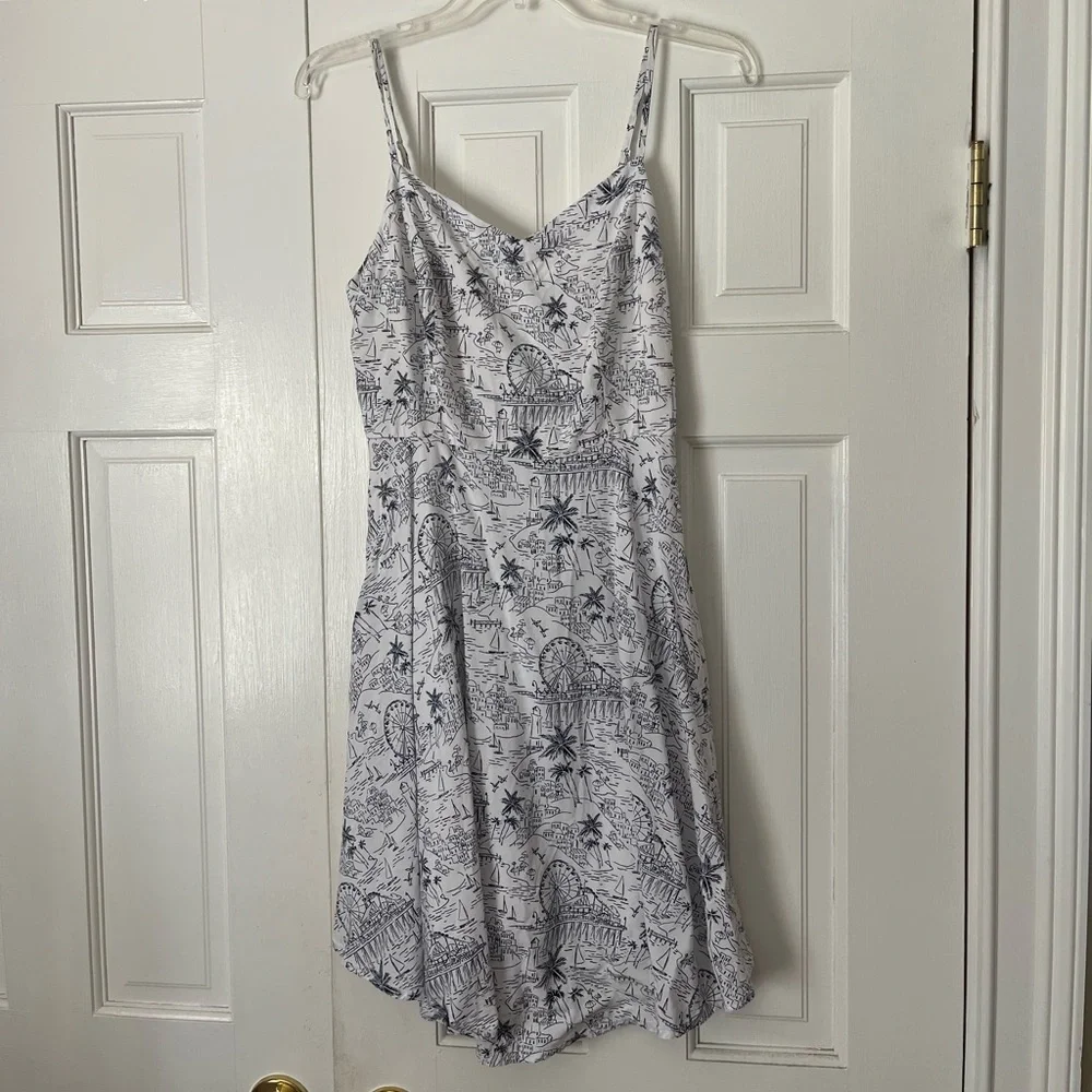 Old Navy Sundress - Picture 1 of 8